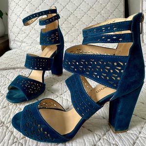 JBloom blue heels Size 39 (9US)